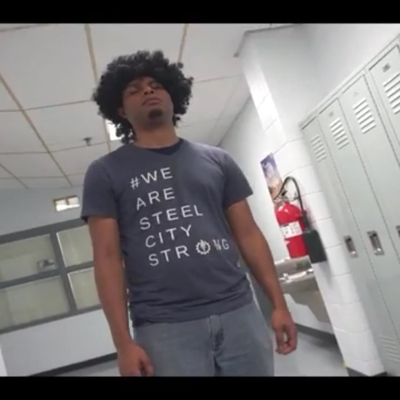 Meet your Posher, Jermel - Picture 1 of 1